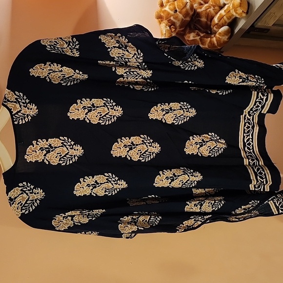 Do Everything In Love Kimono/Cover-up - Picture 4 of 5